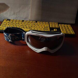 NEW ! Outdoor Master Ski Snowboard Goggles OTG Tinted Adjustable Blue Band